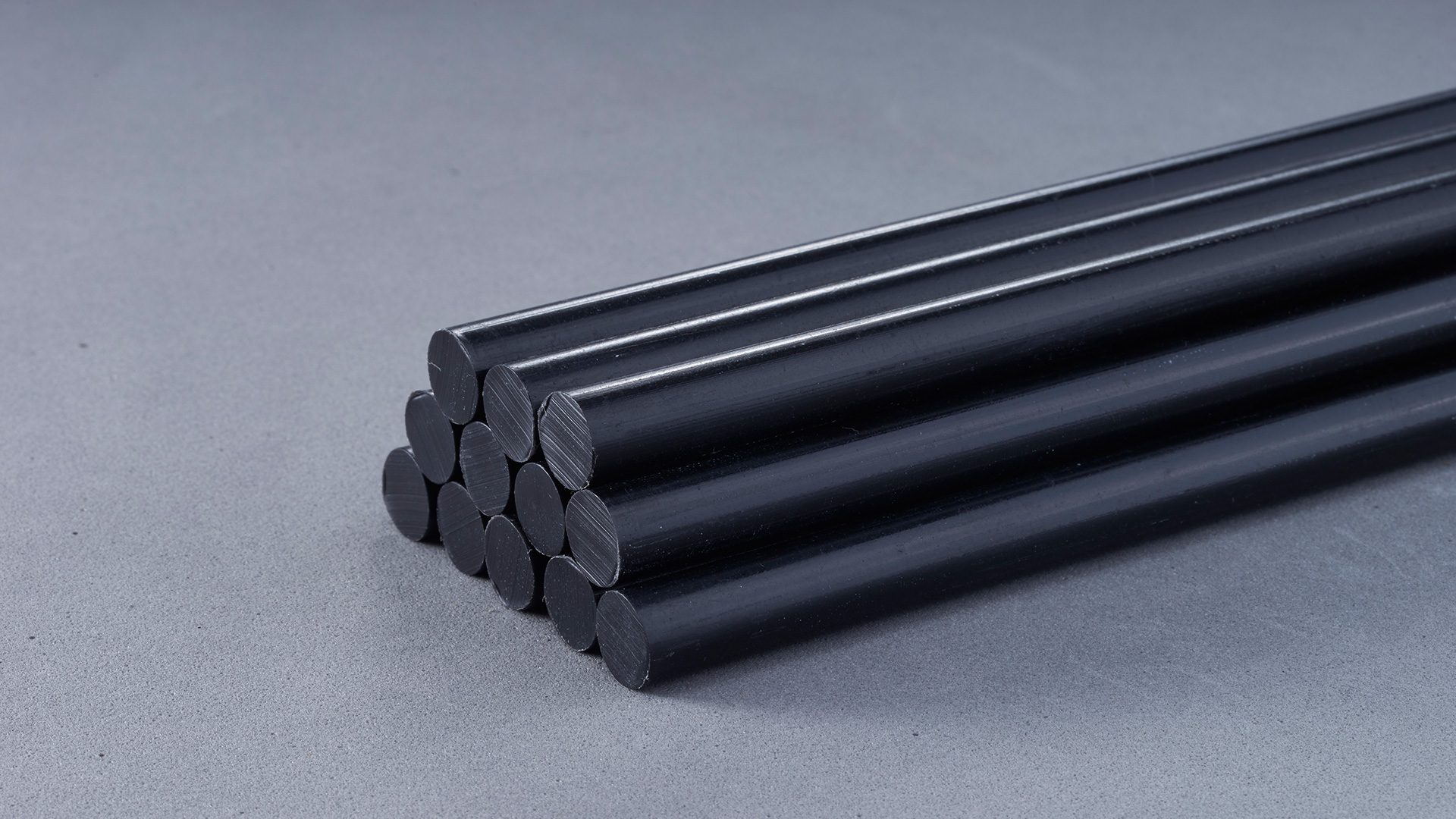 Low-Temperature Hot Melt Glue Sticks