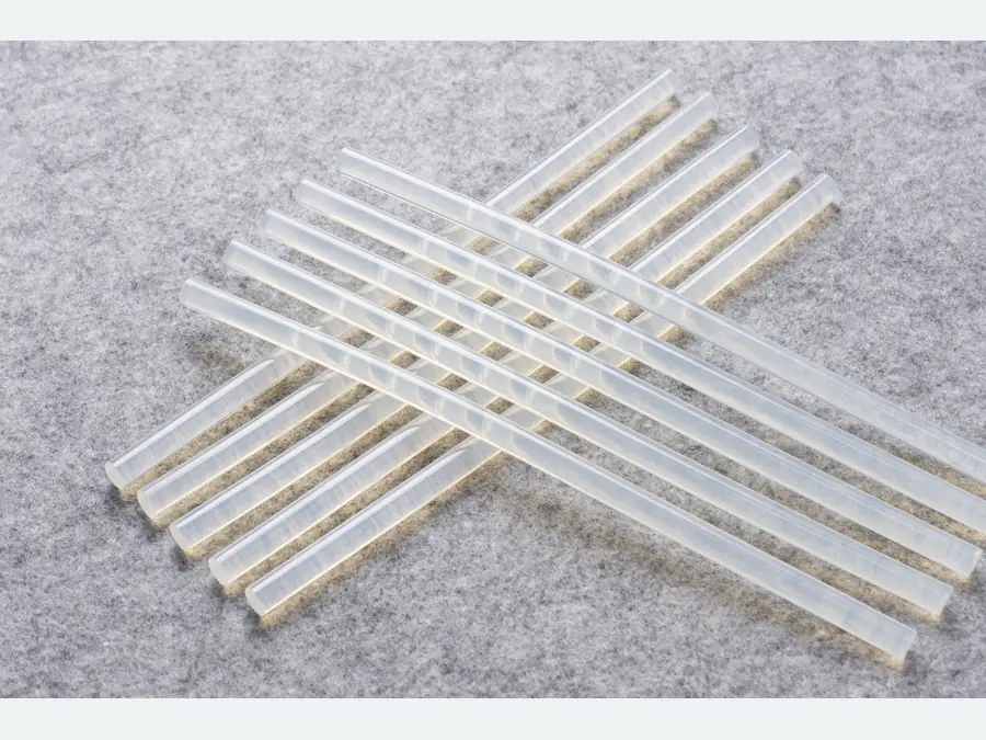 BT-4129 Clear Glue Sticks for Coated Cartons & Plastics
